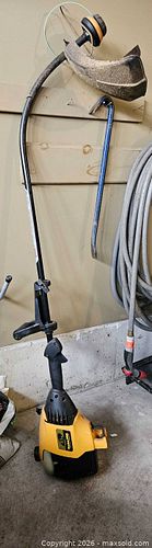 31cc Poulan Pro Heavy Duty Trimmer (1 of 3)