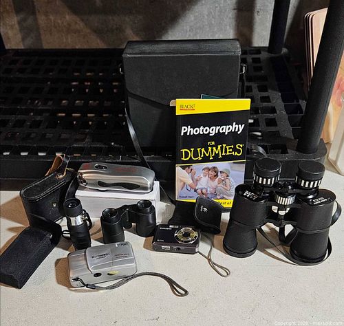 Cameras & Binoculars (1 of 6)