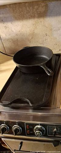 Lot #853 (1 of 9)
