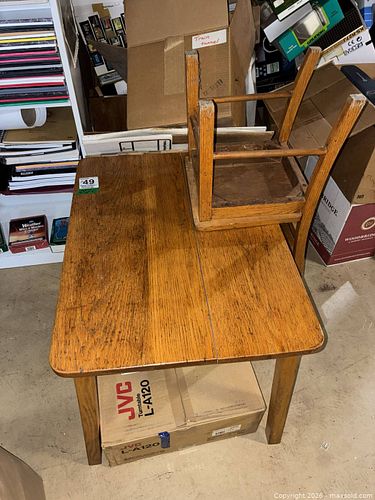 Lot #1049 (1 of 7)