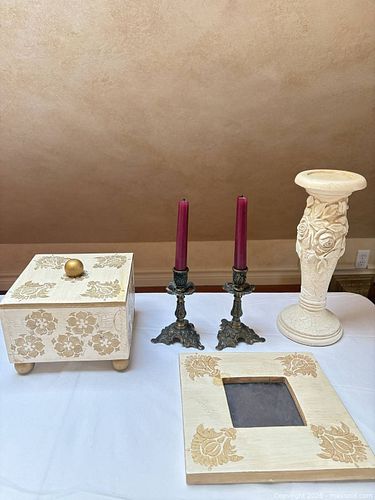 Mixed Decorative Set: Jewelry Box, Frame, Candlesticks & Pedestal (1 of 12)