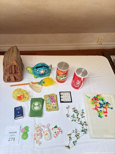 Mixed Lot Vintage Small Toys with Wood Carving and Pig Bank (1 of 19)