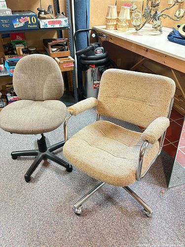 Pair of Beige Woven Fabric Office Chairs with Chrome Base (1 of 17)