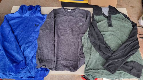 Men's Long-Sleeve Sweaters, Hoodies & Henleys — L/XL (1 of 7)