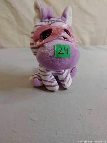 Lot #24 (1 of 3)