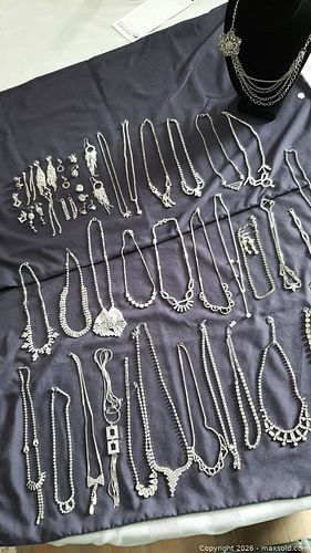 Necklace And Earring Collection (1 of 10)