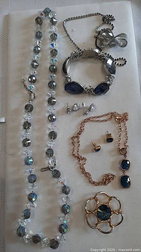 Swarovski Crystal Jewellery (1 of 8)