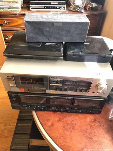 Electronics  (1 of 15)