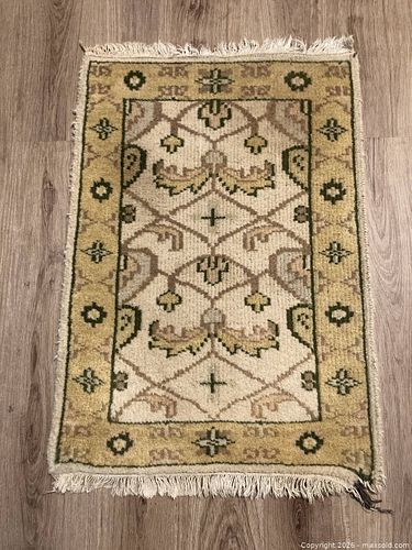 Lot #24 (1 of 4)