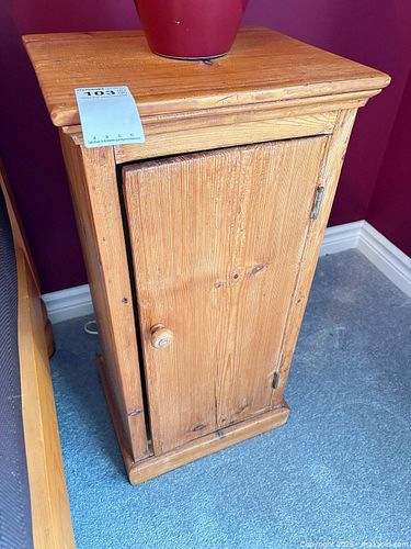 Side Table C (1 of 9)