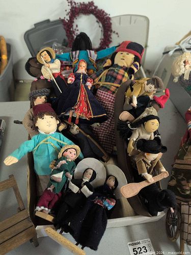 Doll Collection B (1 of 9)