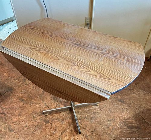 Drop-Leaf Wood Veneer Dining Table with Metal Pedestal Base (1 of 11)