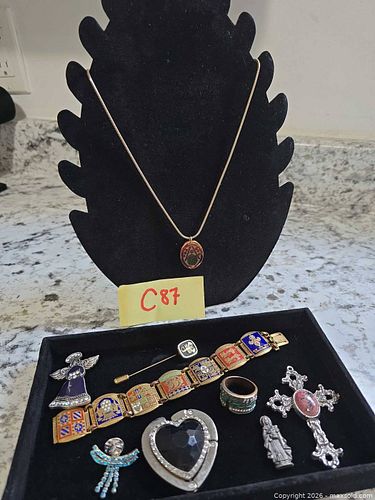 LOT"C87"- Assorted Jewelry Lot  (1 of 7)