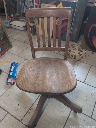 Wooden desk chair  (1 of 14)