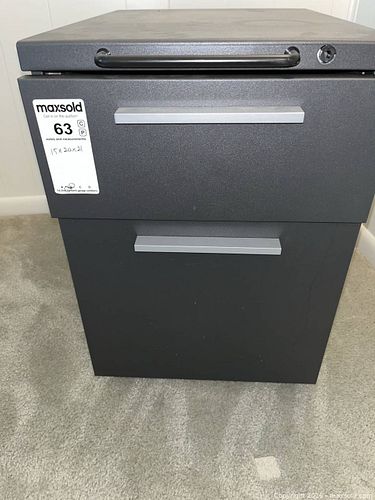 Lot #63 (1 of 7)