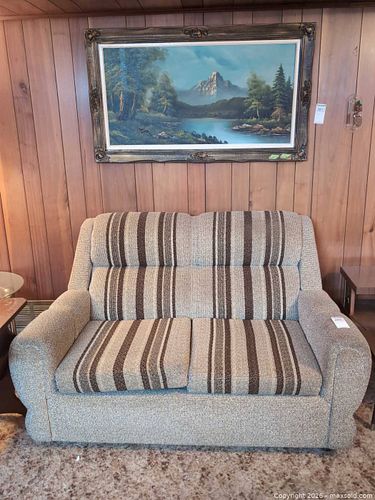 Loveseat Sofabed C (1 of 6)