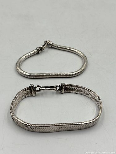 Lot #260 (1 of 7)