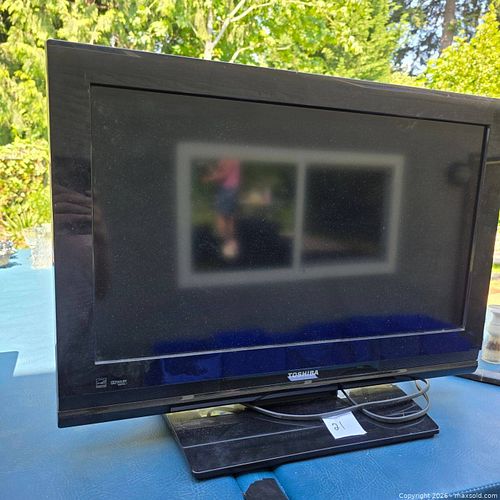 Lot #21 (1 of 4)