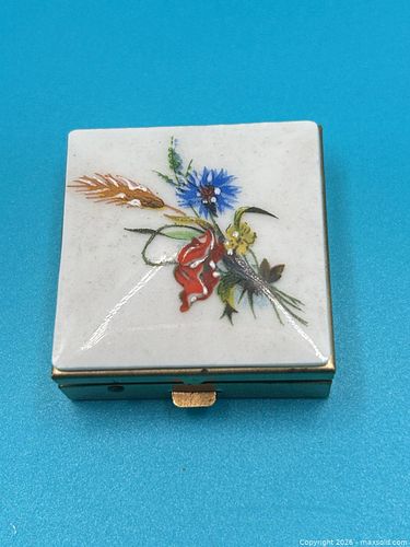 Lot #58 (1 of 5)