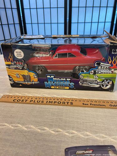 Lot #38 (1 of 8)