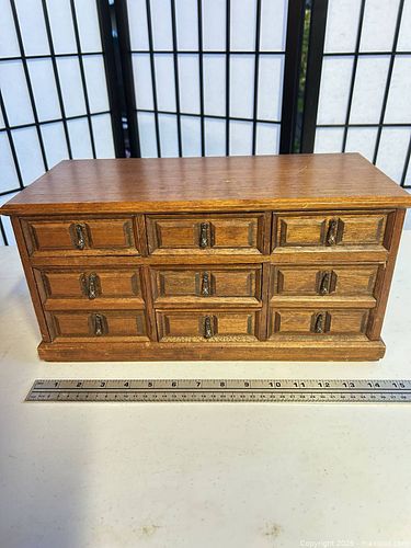 Lot #46 (1 of 7)