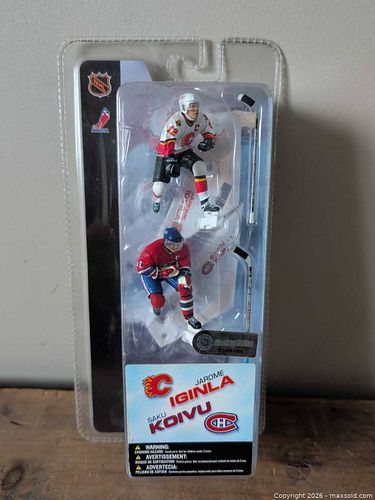 Lot #30 (1 of 4)