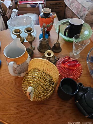 China cabinet (1 of 3)