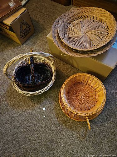 Lot #218 (1 of 4)