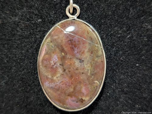 Lot #2076 (1 of 3)