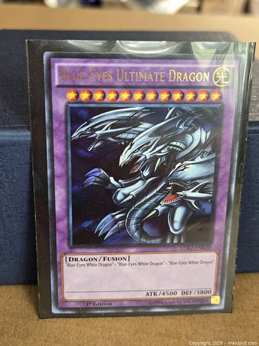 Yu-Gi-Oh Blue Eyes Ultimate Dragon Gold Rare Holo 1st Edition NM (1 of 3)