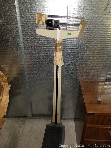 Lot #0013 (1 of 2)