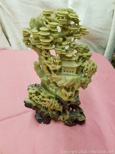 Lot #0066 (1 of 14)