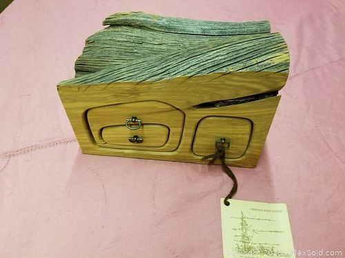 Lot #0098 (1 of 5)
