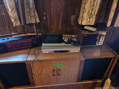 Old School Music Players (1 of 5)