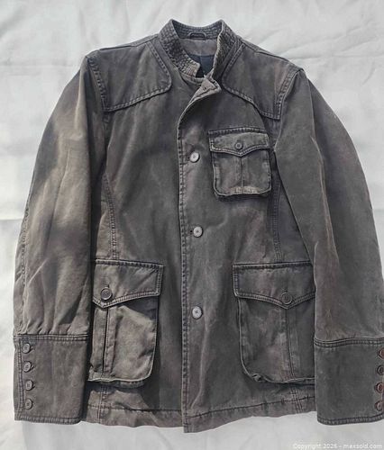 Lot #300 (1 of 20)