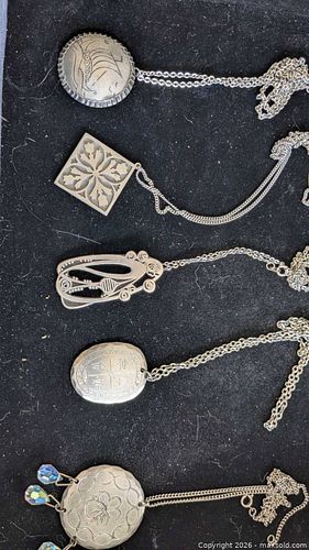 Lot #78 (1 of 7)