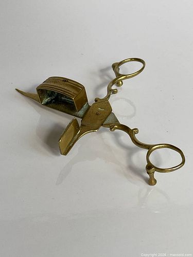 Lot #334 (1 of 13)