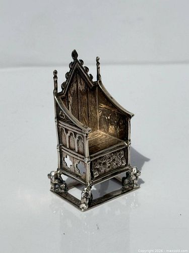 Lot #922 (1 of 8)