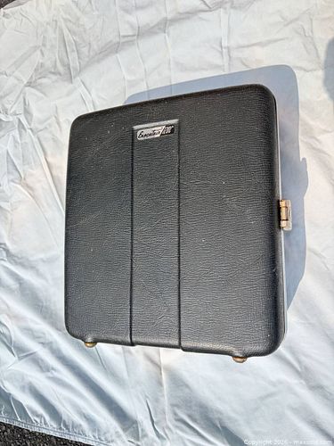 Lot #14 (1 of 9)