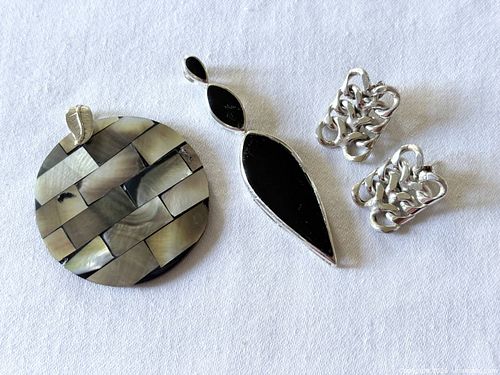 Jewelry with Sterling Silver (1 of 11)