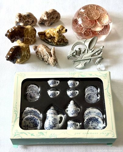 Small Decorative Collectibles  (1 of 16)