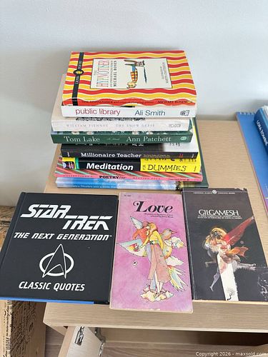 Mixed Lot of Fiction, Poetry, Self-Help & Classics  (1 of 4)