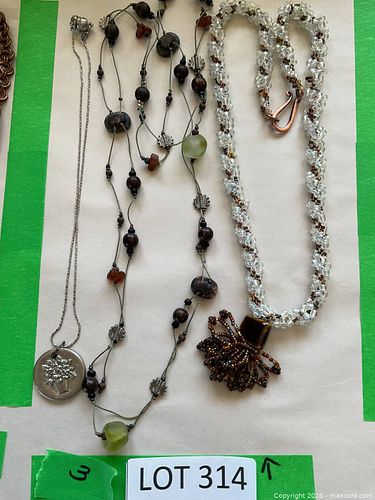 Handmade jewelry  (1 of 4)