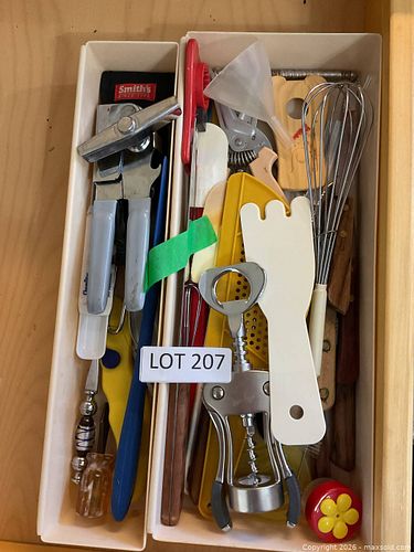 Kitchen utensils (1 of 4)