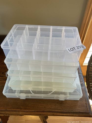 Plastic sectioned storage containers  (1 of 5)