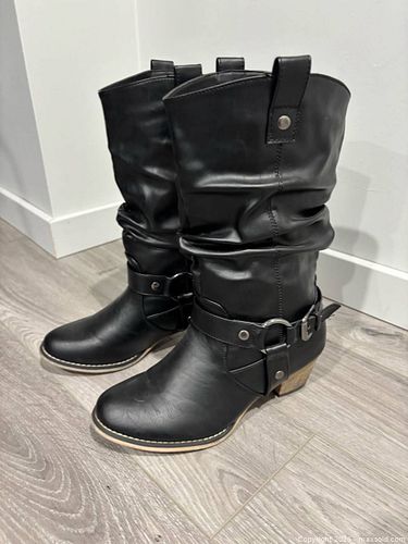 NEW ‘Refresh’ women’s boots (1 of 6)