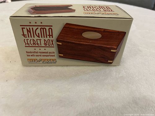 Lot #200 (1 of 2)