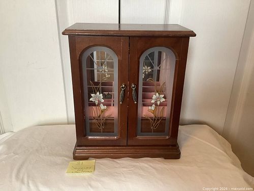 Lot #31 (1 of 4)