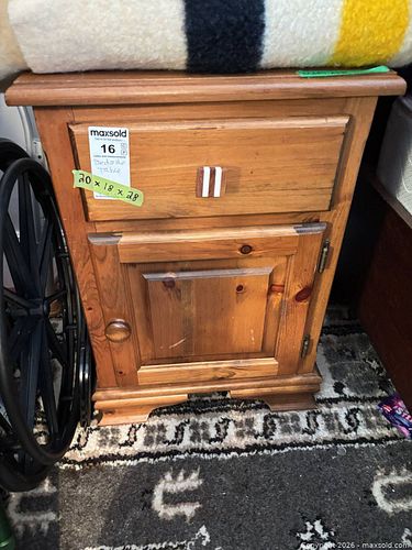 Bedside table (1 of 6)