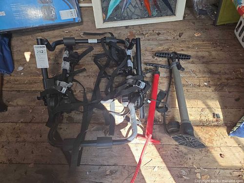 Bike rack and Pumps (1 of 6)